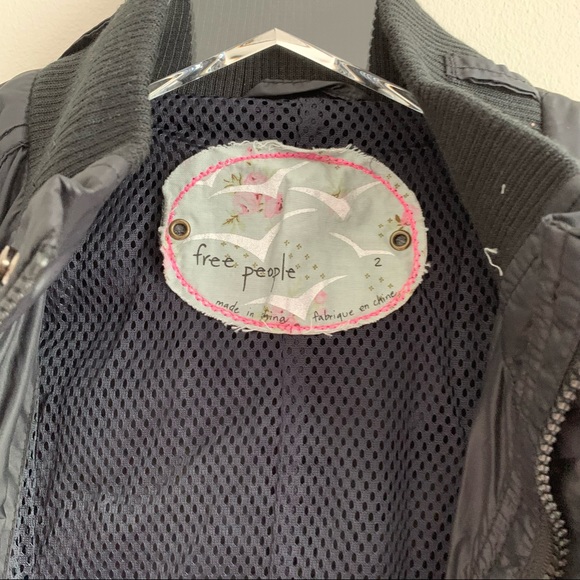 Free People Lightweight utility jacket belted windbreaker - Picture 5 of 8